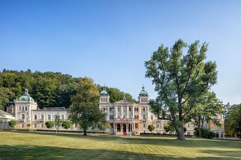 FOTKA - Novorenesann hotel Nov Lzn nabdne ptihvzdikovou pi i tm nejnronjm klientm