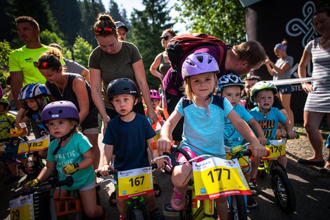 FOTKA - Tip na konec przdnin: zvod Bike Valachy a grilovn ve Velkch Karlovicch