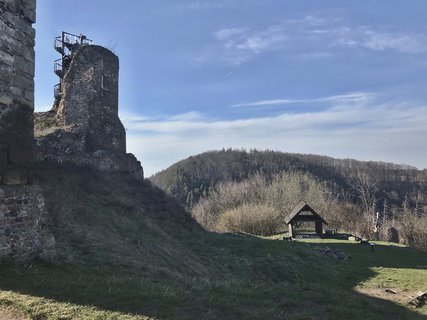 FOTKA - Zcenina hradu Lichnice