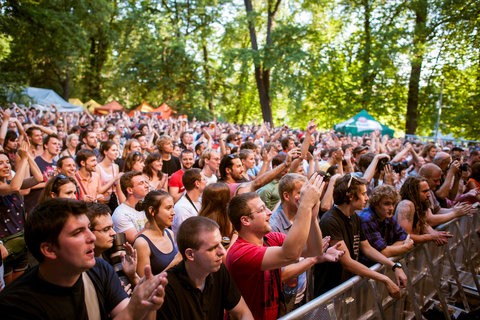 FOTKA - Plujeme zpt na ostrovy hls festival United Islands of Prague a zve do centra Prahy!