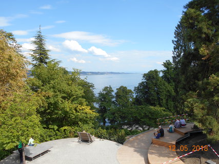 FOTKA - Prochzka po kvtinovm ostrov Mainau