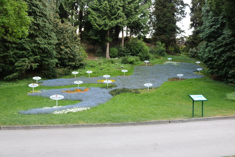 FOTKA - Prochzka po kvtinovm ostrov Mainau