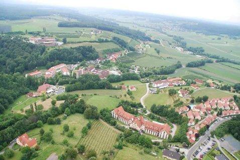 FOTKA - Spojen slunce, vna a termlnch koupel, to je Bad Waltersdorf