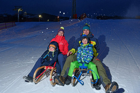 FOTKA - Uijte si jet podnou eskou zimu s celou svou rodinou