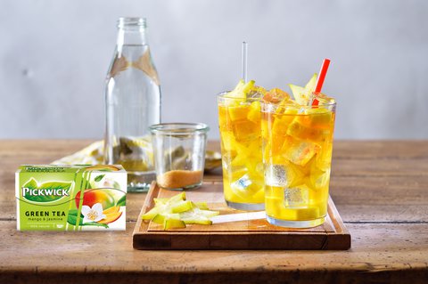 FOTKA - Koncentrace v sku - zelen aje Pickwick