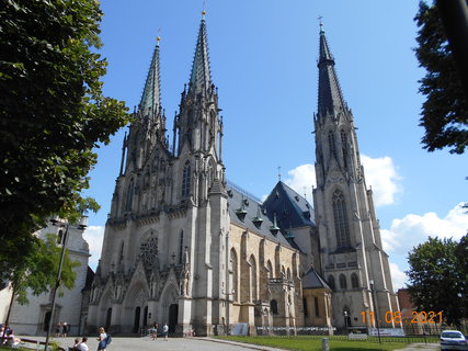 FOTKA - Prohldka t zajmavch kostel v Olomouci