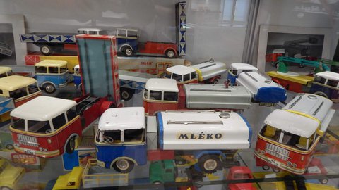 FOTKA - Zima lk do muze - Muzeum autek Pseka