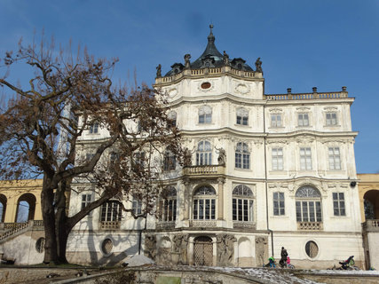 FOTKA - Ploskovice - zmek a park