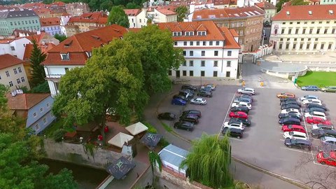 FOTKA - PYTLOUN HOTELS otevela u parku Kampa novou restauraci Old Armoury Prague