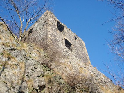 FOTKA - Zcenina hradu Ralsko