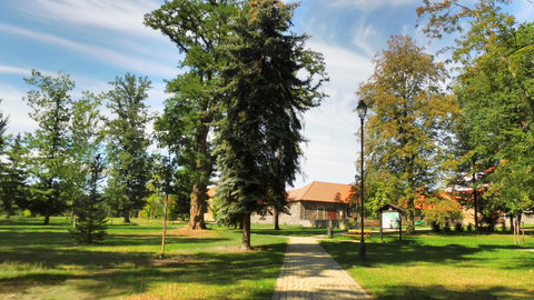 FOTKA - Zru nad Szavou - zmek a okol