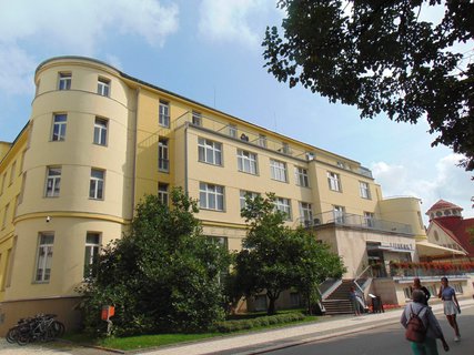 FOTKA - Za lzeskmi prameny do Podbrad