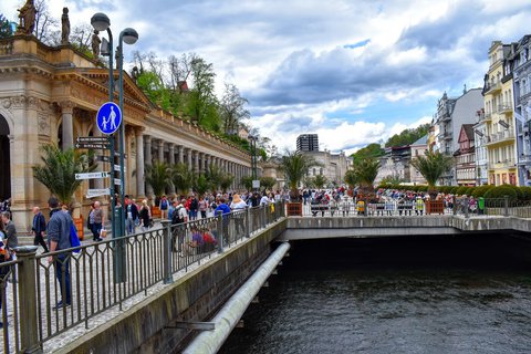 FOTKA - Zahjen 666. lzesk sezony Karlovy Vary