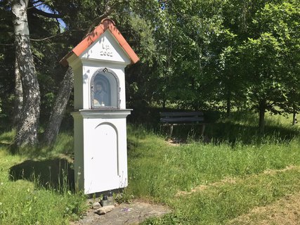FOTKA - rsk vrchy maj svj Karltejn