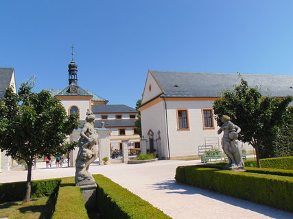 FOTKA - Vchodn echy lkaj k vletu - Kuks