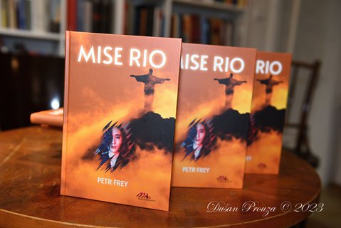 FOTKA - Thriller Mise Rio - Petra Freye