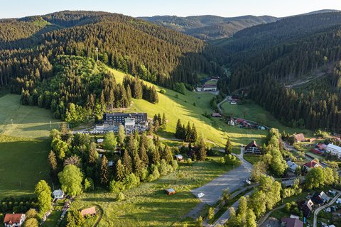 FOTKA - Uijte si podzim s wellness a skvlm jdlem ve Velkch Karlovicch