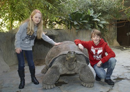 FOTKA - Prvn vprava z Ulice navtvila praskou ZOO!