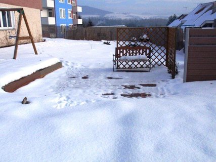 FOTKA - Jak se zbavit snhu a ledu na terase?