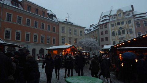 FOTKA - Na vnon trhy do Budyna