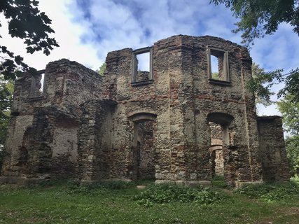 FOTKA - Zcenina letohrdku Belveder