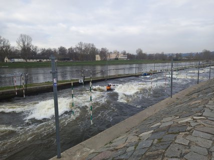 FOTKA - Podl Vltavy na sever od Prahy