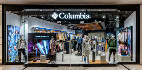 FOTKA - Columbia otevela vpraskm centru Palladium svoji znakovou vlajkovou prodejnu
