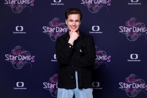 FOTKA - esk televize pedstavuje druhou ptici soutcch tinctho ronku StarDance