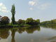 Podbrady troku jinak