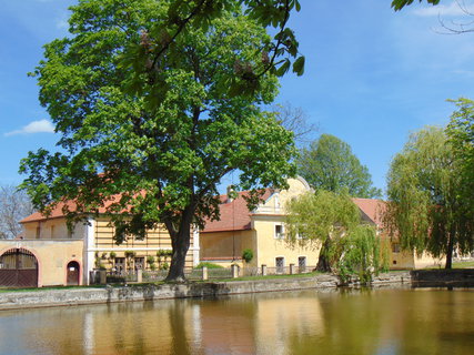 FOTKA - Nrodopisn muzeum Tebz