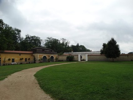 FOTKA - I tady jsme byli - zmek Milotice