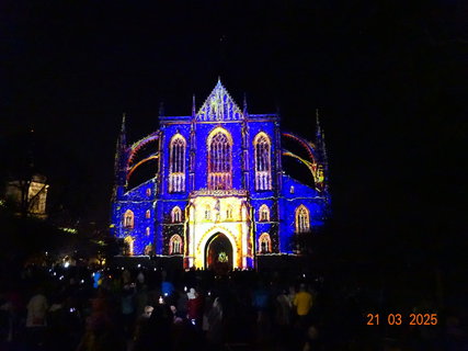 FOTKA - Svtlem spojeni - kutnohorsk festival svtla