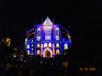 FOTKA - Svtlem spojeni - kutnohorsk festival svtla
