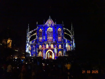 FOTKA - Svtlem spojeni - kutnohorsk festival svtla