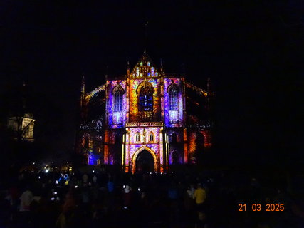 FOTKA - Svtlem spojeni - kutnohorsk festival svtla