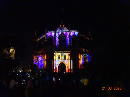 FOTKA - Svtlem spojeni - kutnohorsk festival svtla