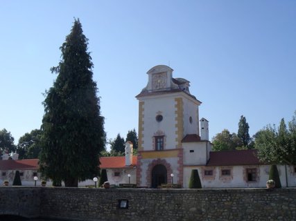 FOTKA - Putovn po echch  zmek Kratochvle