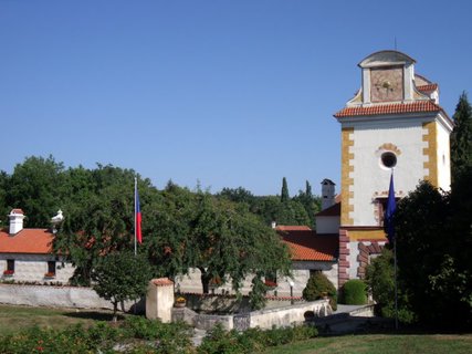 FOTKA - Putovn po echch  zmek Kratochvle