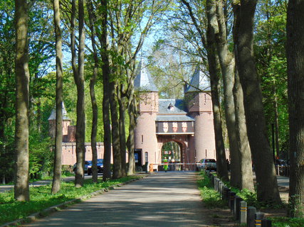 FOTKA - Nae prvn cesta do Holandska - zmek a park De Haar