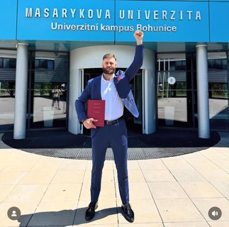 FOTKA - Sla, disciplna a klid aneb Jak ije Ji Prochzka mimo klec?