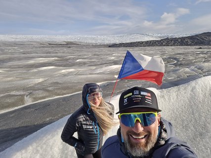 FOTKA - Petr Vgner zvldl se svou manelkou Silvi 300 km nap Grnskem za pouhch 6 dn