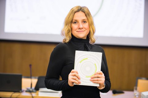 FOTKA - Ukrajinsk umn jako akt odporu i svdectv