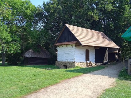 FOTKA - Putovn po jin Morav  Strnice