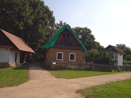 FOTKA - Putovn po jin Morav  Strnice