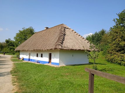 FOTKA - Putovn po jin Morav  Strnice