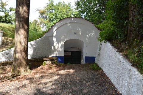 FOTKA - Putovn po jin Morav  Strnice