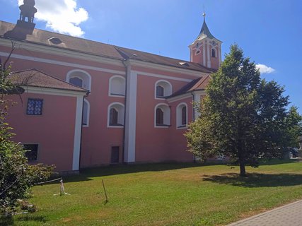 FOTKA - Putovn po jin Morav - Poutn kostel tpa