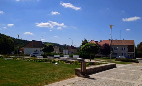 FOTKA - Putovn po jin Morav - Poutn kostel tpa