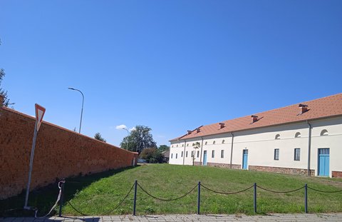 FOTKA - Putovn po jin Morav  Rymice (tvrz)