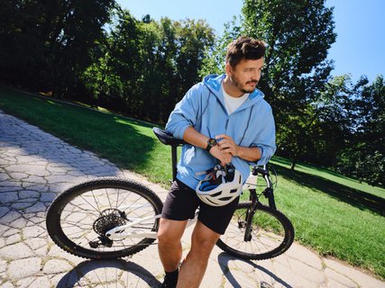 FOTKA - Huawei uvd nov outdoorov smartwatch pro sportovce. Jejich tv se stal hokejista a vtz MasterChef 2020 Roman Staa